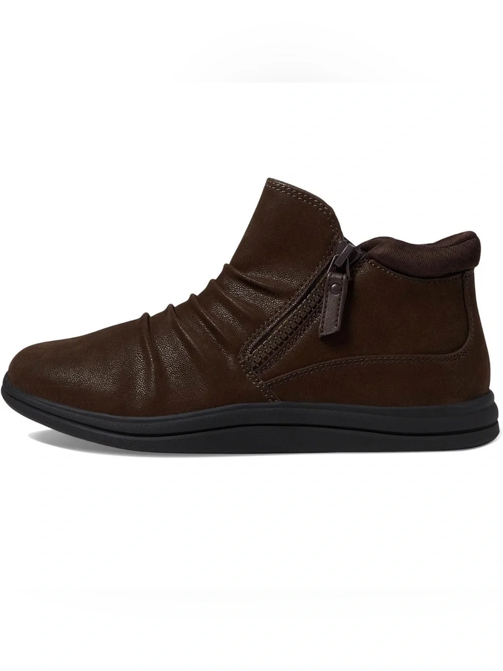 🖤🖤 Clarks Dark Brown Women's Breeze Range Ankle Bootie - Marron Foncé